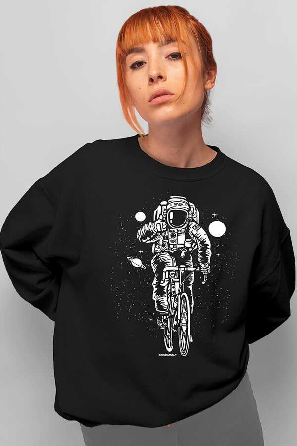 Bisikletli Astronot Siyah Bisiklet Yaka Kalın Kadın Sweatshirt