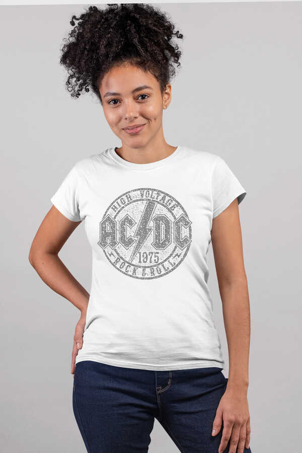 Dairede ACDC Kısa Kollu Beyaz Kadın T-shirt