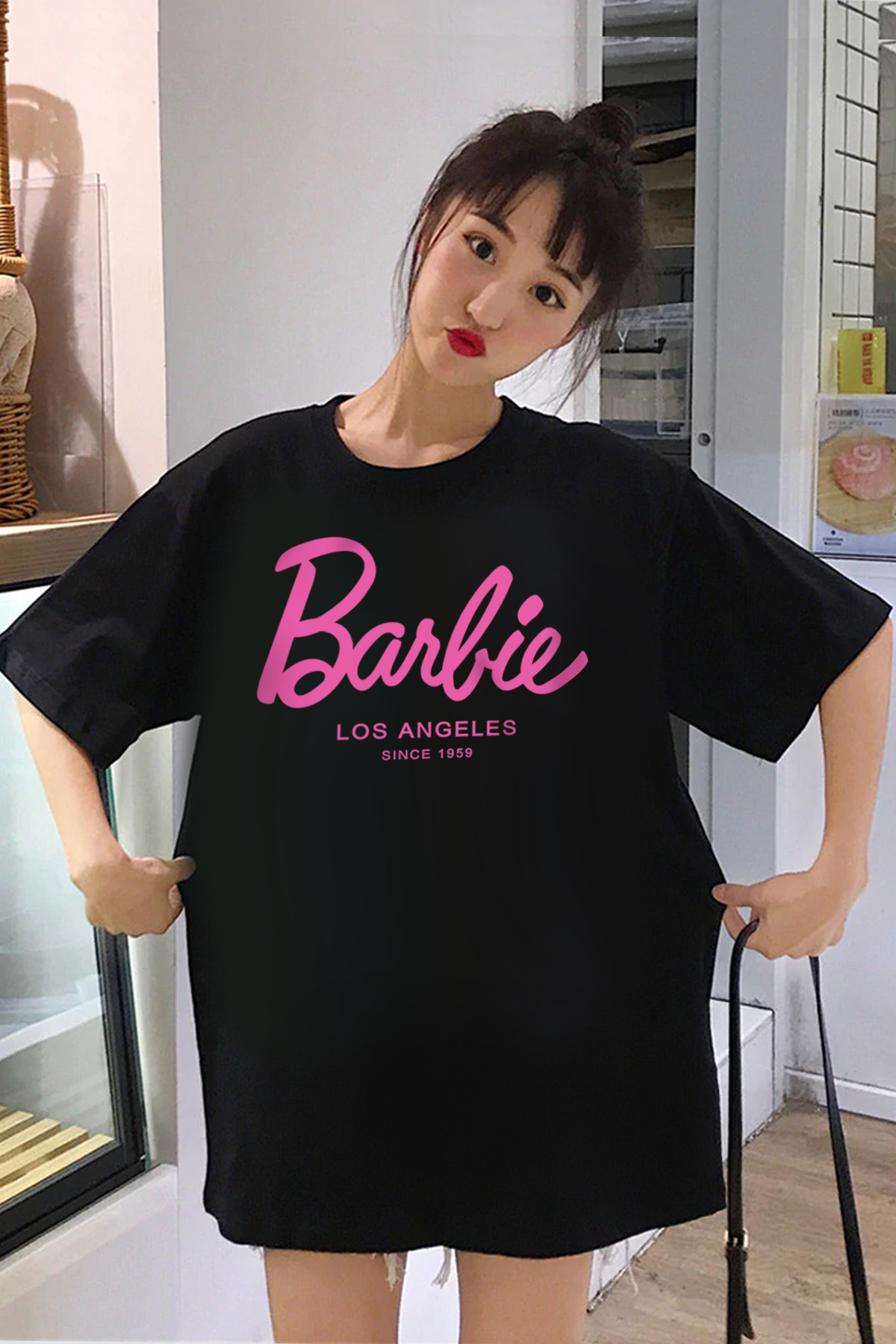 Barbie Siyah Oversize Kısa Kollu Kadın T-shirt