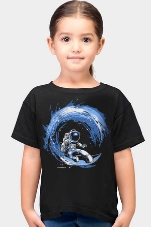 Galaktik Sörfcü Kısa Kollu Siyah Çocuk T-shirt - Thumbnail