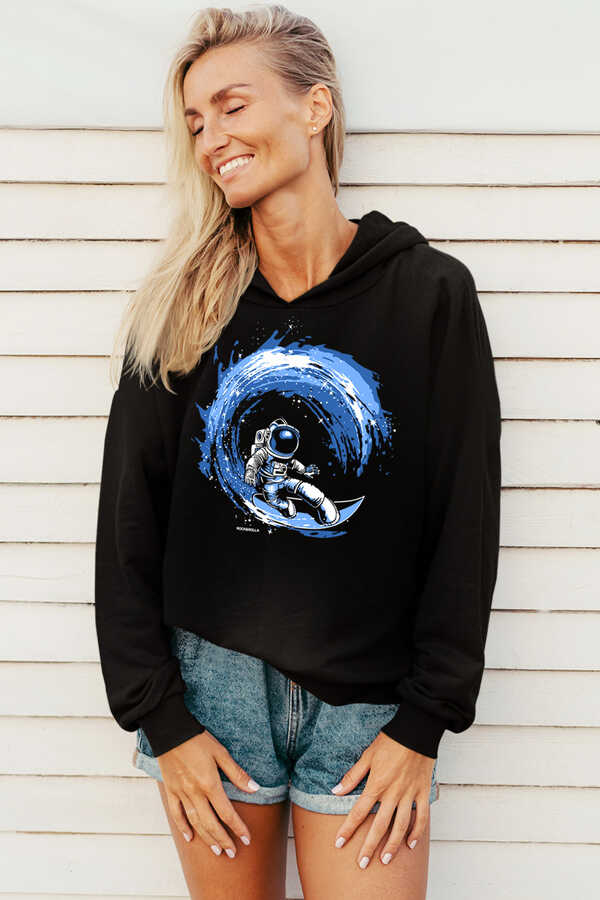 Galaktik Sörfcü Siyah Kapüşonlu Kadın Sweatshirt