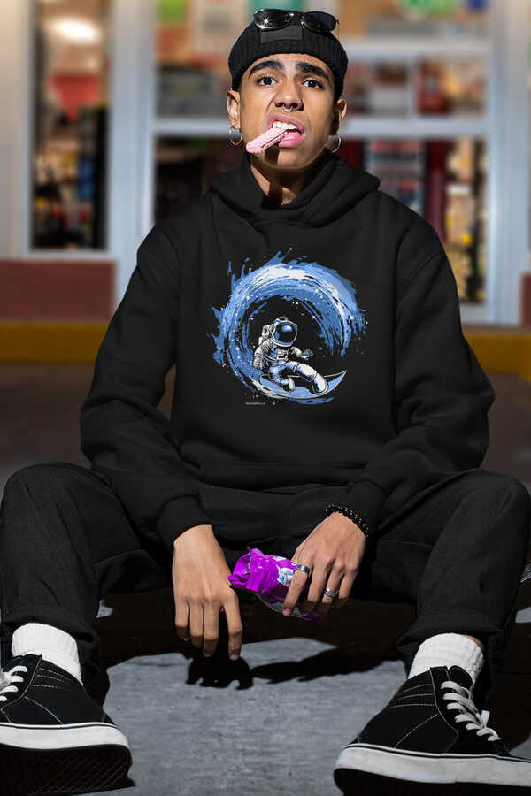 Galaktik Sörfcü Siyah Kapüşonlu Kalın Erkek Sweatshirt