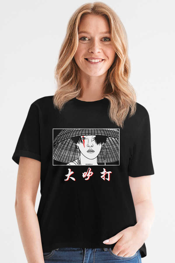 Hasır Şapkalı Kız Siyah Kısa Kollu Kadın T-shirt
