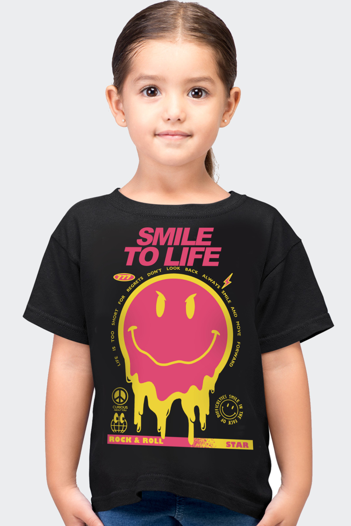 Hayata Gülümse Siyah Kısa Kollu Çocuk T-shirt