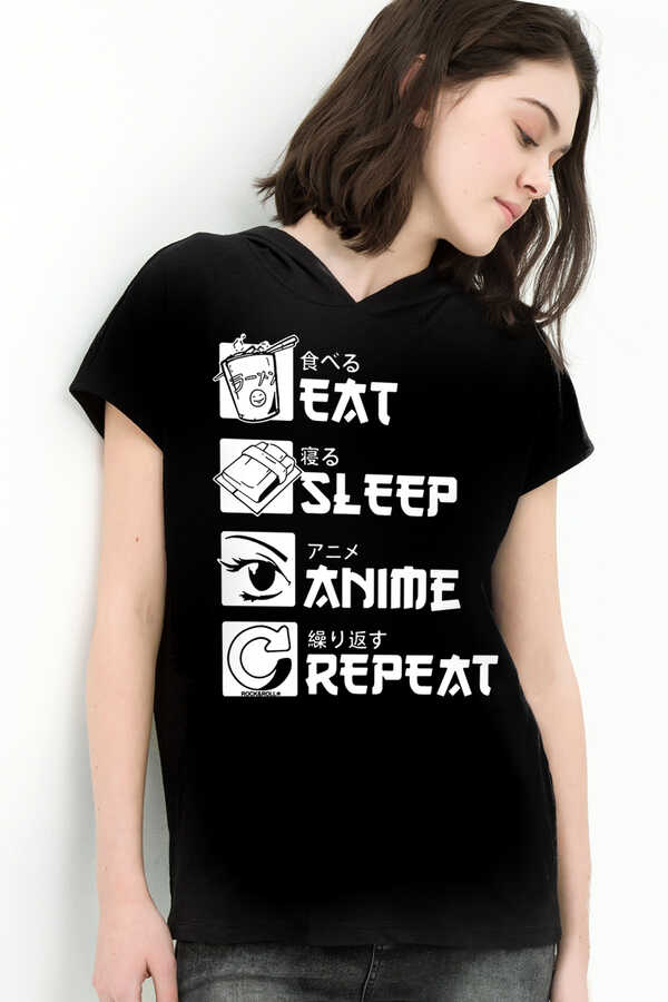 Hep Anime Siyah Kapşonlu Kısa Kollu Kadın T-shirt