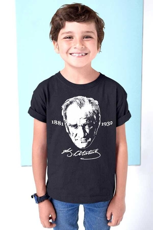  - İmzalı Atatürk Kısa Kollu Siyah Çocuk Tişört