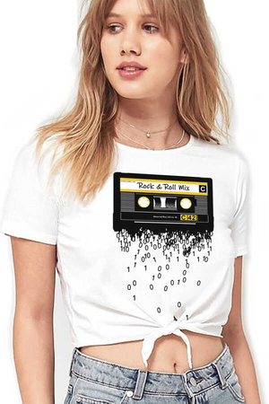 Rock & Roll - Kaset Teyp Beyaz Kesik Crop Top Bağlı Kadın T-shirt