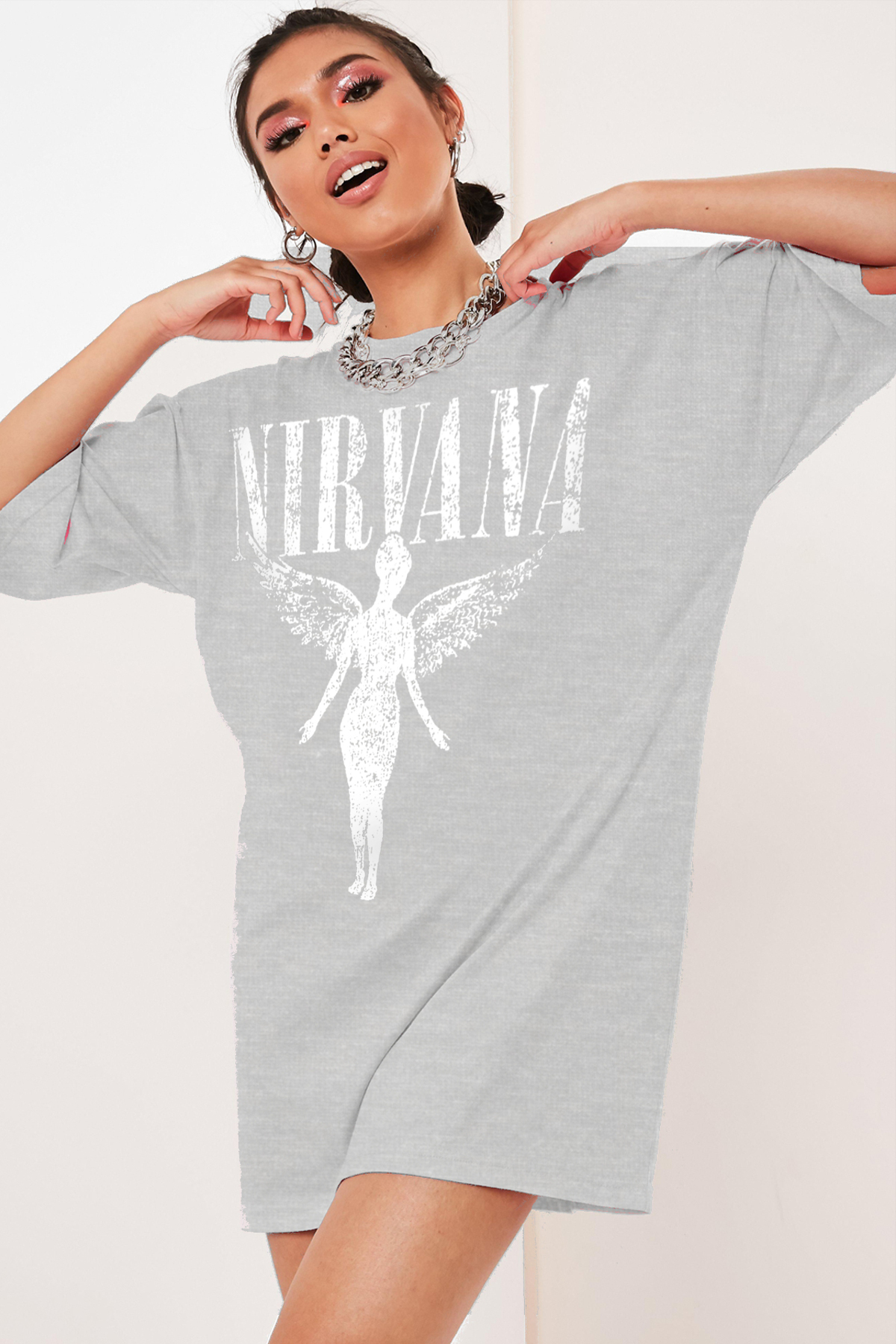 Melek Nirvana Gri Oversize Kısa Kollu Kadın T-shirt