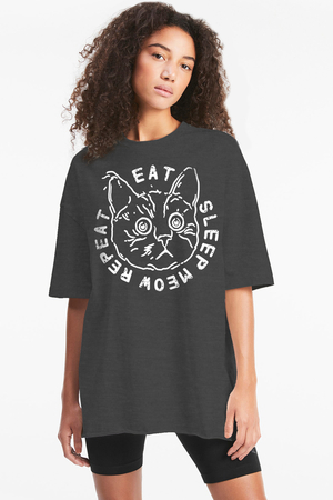 Şaşkın Kedi Antrasit Oversize Kısa Kollu Kadın T-shirt - Thumbnail