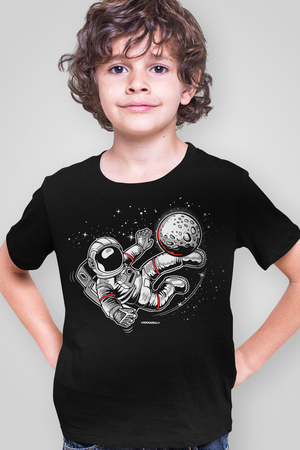 Süpürgeli Astronot, Futbolcu Astronot Çocuk Tişört 2'li Eko Paket - Thumbnail