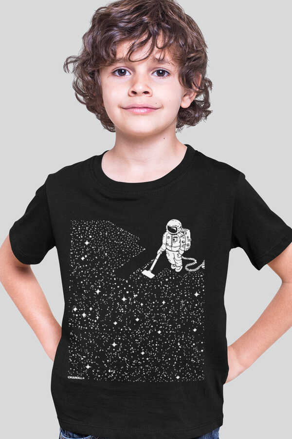 Süpürgeli Astronot Kısa Kollu Siyah Çocuk Tişört