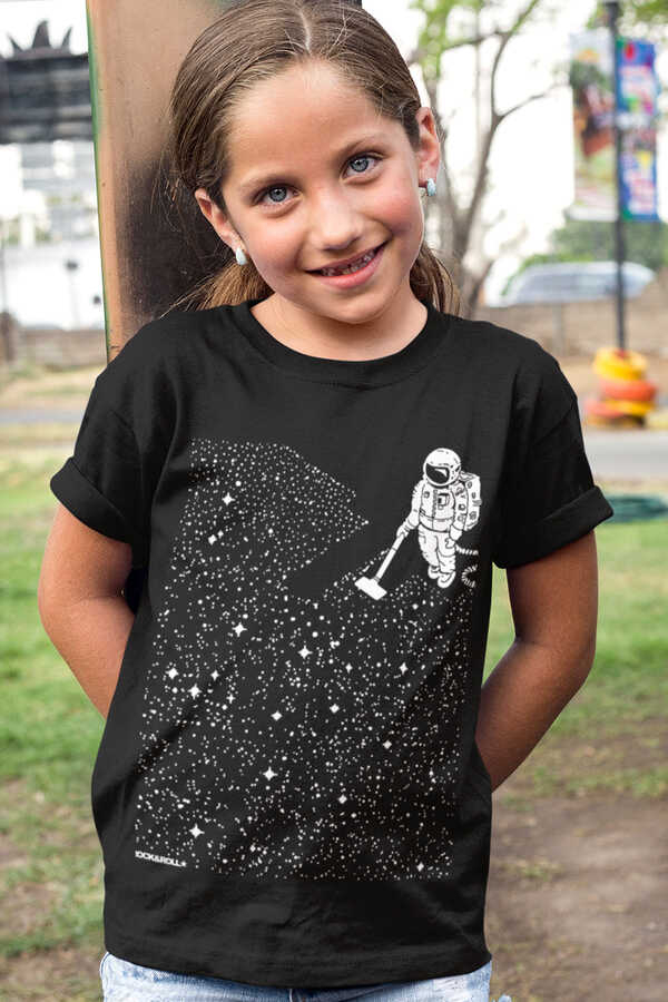 Süpürgeli Astronot Kısa Kollu Siyah Çocuk Tişört