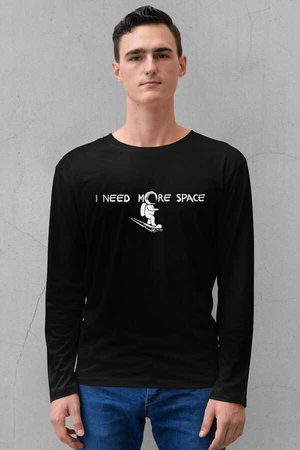  - Uzayda Kaykay Siyah Bisiklet Yaka Uzun Kollu Penye Erkek T-shirt