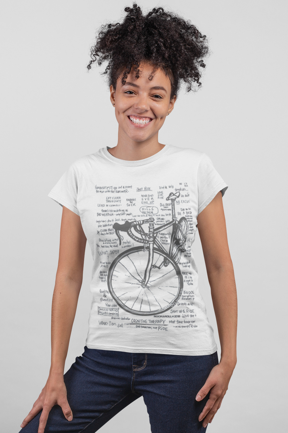 Yarış Bisikleti Yazılar Kısa Kollu Beyaz Kadın Tişört