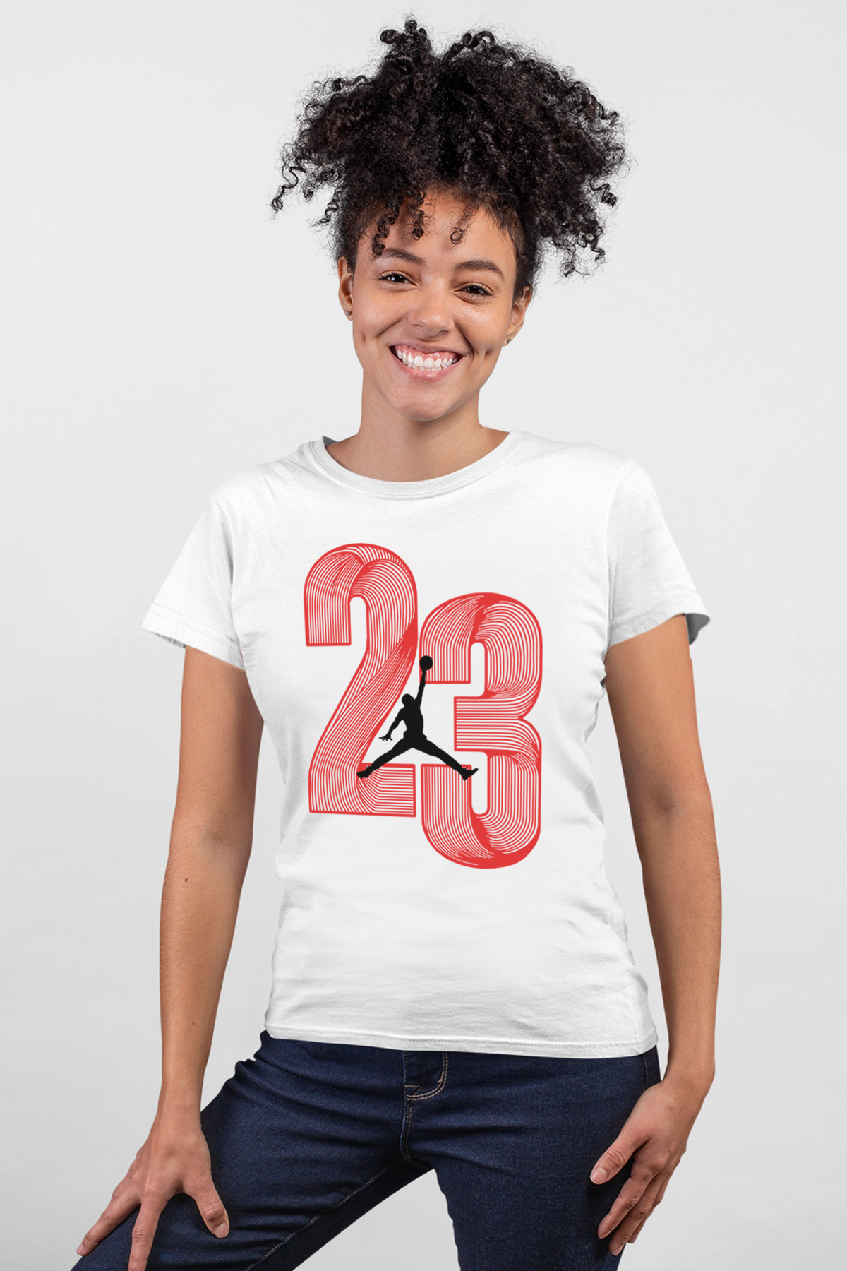 Yirmi Üç Beyaz Kısa Kollu Kadın T-shirt
